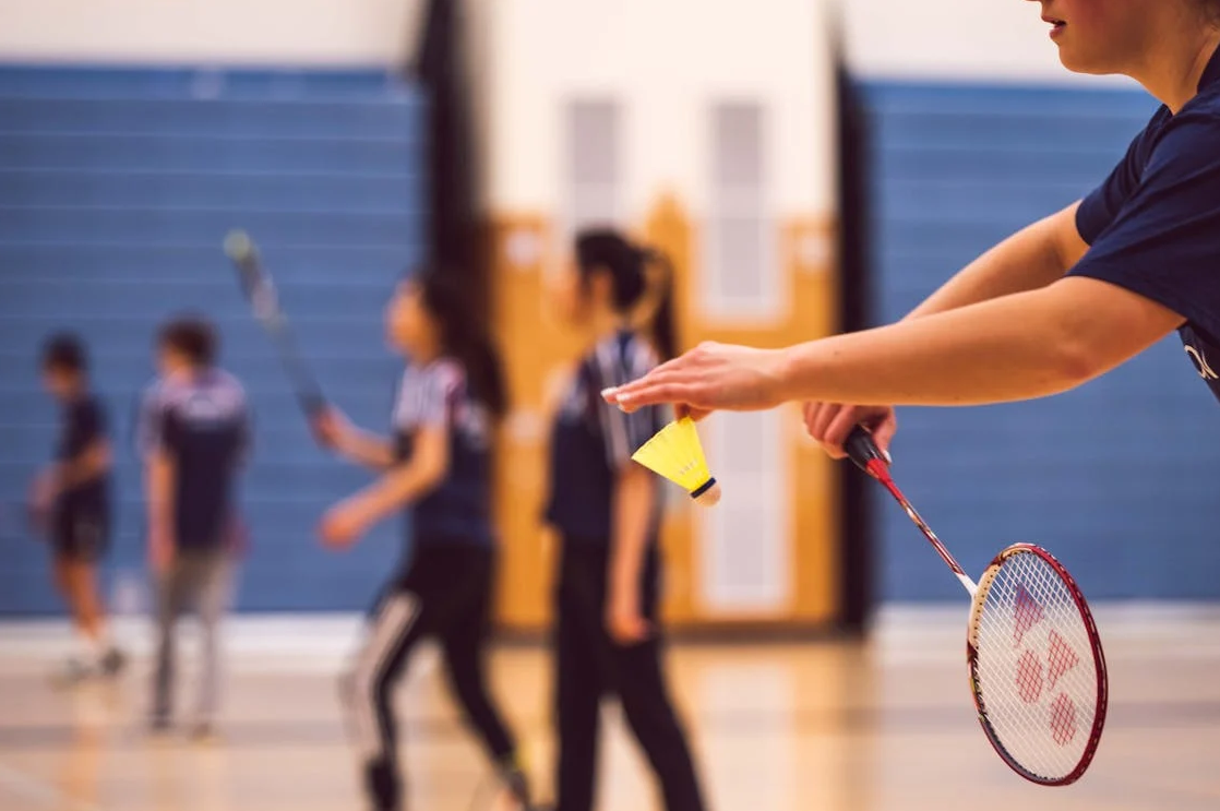 badminton context img